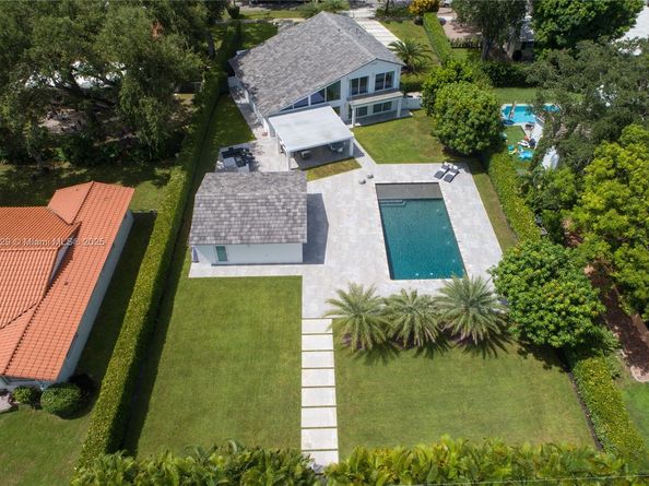 1070 NE 93rd St, Miami Shores FL 33138