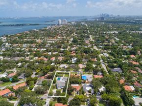 1070 NE 93rd St, Miami Shores FL 33138