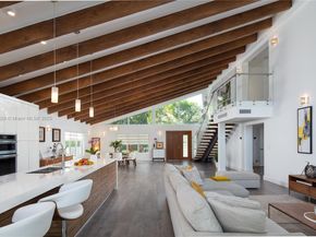 1070 NE 93rd St, Miami Shores FL 33138