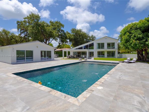 1070 NE 93rd St, Miami Shores FL 33138