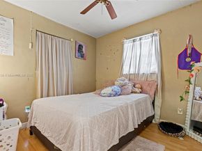 3311 SW 36th Ct, West Park FL 33023