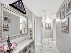 2300 NE 33rd Ave 402, Fort Lauderdale FL 33305