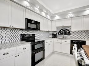 2300 NE 33rd Ave 402, Fort Lauderdale FL 33305