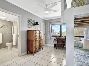 2300 NE 33rd Ave 402, Fort Lauderdale FL 33305