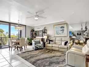 2300 NE 33rd Ave 402, Fort Lauderdale FL 33305