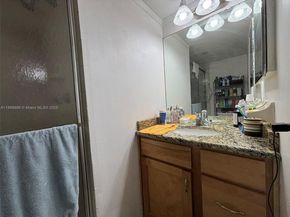 15408 SW 85th Ter 184, Miami FL 33193