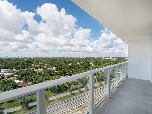 4250 Biscayne Blvd 1215, Miami FL 33137