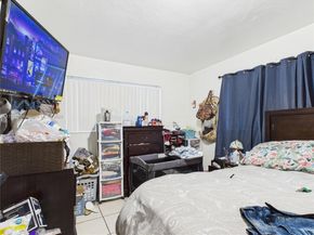 1901 SW 11th St, Fort Lauderdale FL 33312