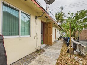 1901 SW 11th St, Fort Lauderdale FL 33312