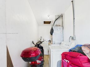 1901 SW 11th St, Fort Lauderdale FL 33312
