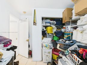 1901 SW 11th St, Fort Lauderdale FL 33312