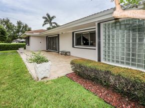 3650 N 36th Ave 2, Hollywood FL 33021