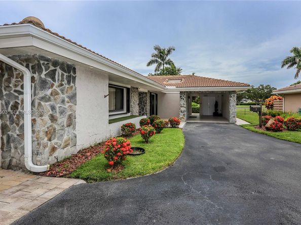 3650 N 36th Ave 2, Hollywood FL 33021