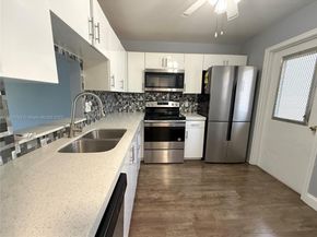 232 NE 12th Ave 201, Hallandale Beach FL 33009