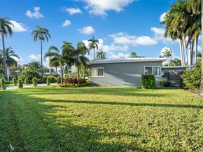 1155 Tyler St, Hollywood FL 33019