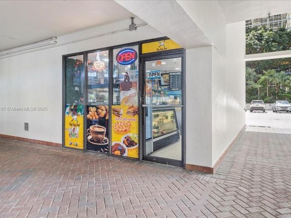 1925 Brickell Ave D610, Miami FL 33129