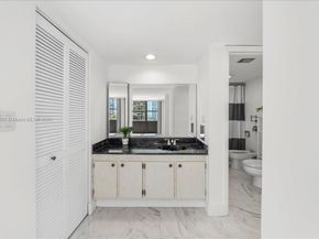 1925 Brickell Ave D610, Miami FL 33129