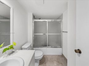 1925 Brickell Ave D610, Miami FL 33129