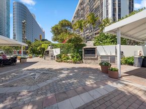 1925 Brickell Ave D610, Miami FL 33129