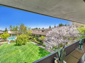 2140 Santa Cruz Avenue D207, Menlo Park CA 94025