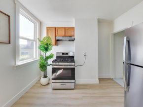 77 Reddy Street, San Francisco CA 94124