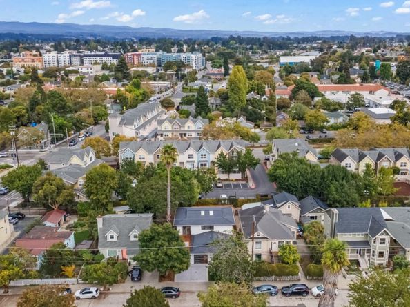 148 Myrtle Street, Santa Cruz CA 95060