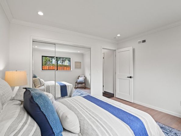 148 Myrtle Street, Santa Cruz CA 95060