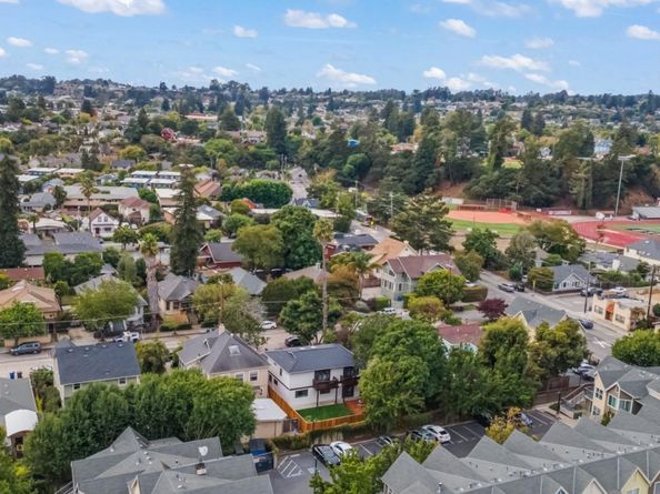 148 Myrtle Street, Santa Cruz CA 95060