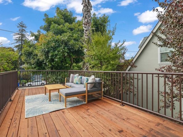 148 Myrtle Street, Santa Cruz CA 95060