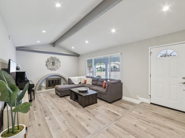 398 Bluefield Drive, San Jose CA 95136