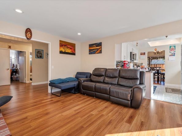 15180 Venetian, Morgan Hill CA 95037