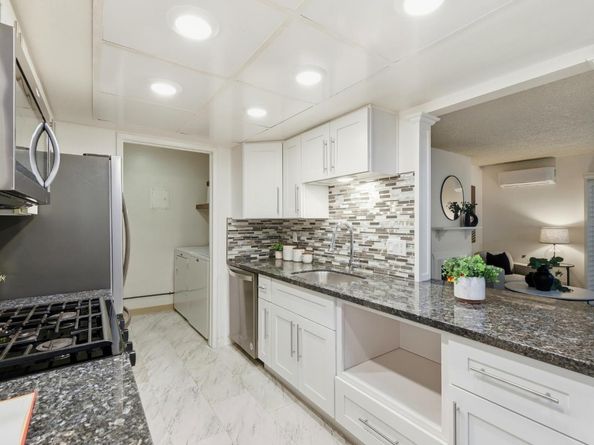 1485 De Rose Way 123, San Jose CA 95126