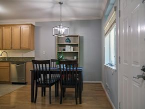 2968 Moorpark Avenue 17, San Jose CA 95128