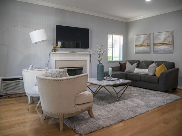 2968 Moorpark Avenue 17, San Jose CA 95128