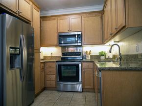 2968 Moorpark Avenue 17, San Jose CA 95128