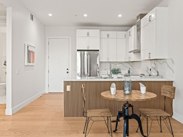 4115 El Camino Real 222, Palo Alto CA 94306