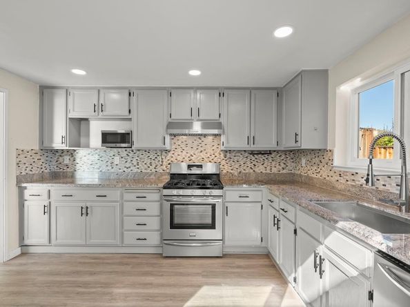 52 Winding Way, Watsonville CA 95076