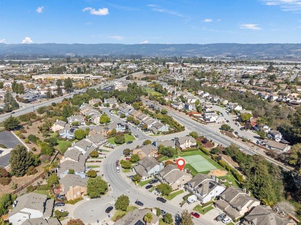 52 Winding Way, Watsonville CA 95076