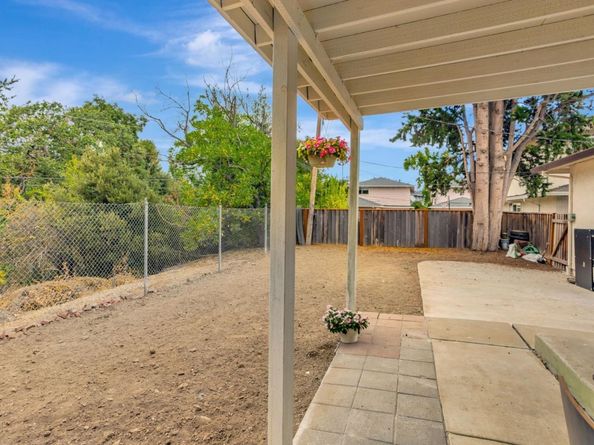 10357 Greenwood Court, Cupertino CA 95014