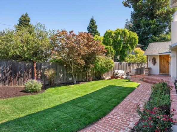 1701 Francis Court, Belmont CA 94002
