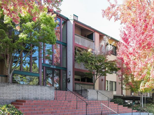 2111 Latham 321, Mountain View CA 94040