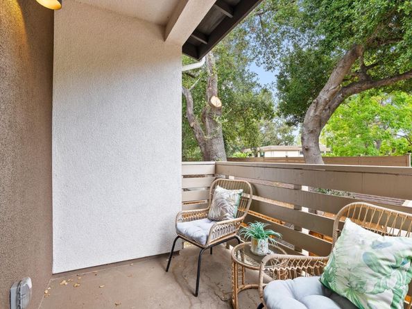 947 Woodside Road, Redwood City CA 94061