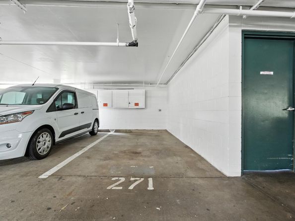 373 Half Moon Lane 108, Daly City CA 94015