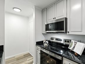 373 Half Moon Lane 108, Daly City CA 94015