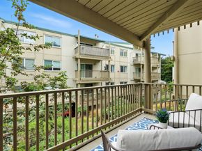 373 Half Moon Lane 108, Daly City CA 94015