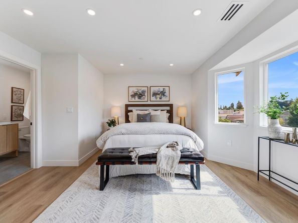 313 6th Avenue, Menlo Park CA 94025