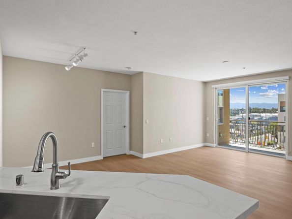 809 Auzerais Avenue 429, San Jose CA 95126