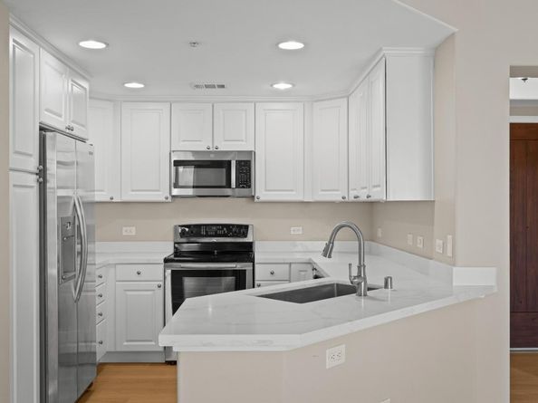 809 Auzerais Avenue 429, San Jose CA 95126