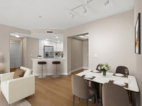 809 Auzerais Avenue 429, San Jose CA 95126