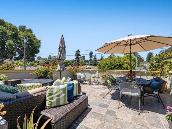 522 Oak Drive, Capitola CA 95010